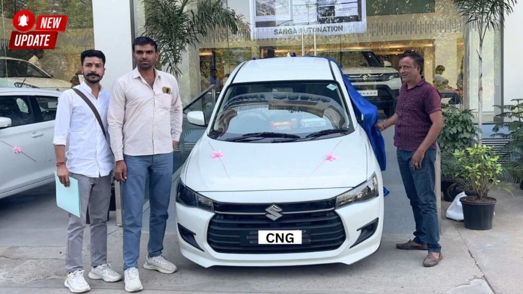 Discover why CNG cars are booming in India with 19.5% market share. Expert analysis on fuel savings, environmental benefits & future growth trends.